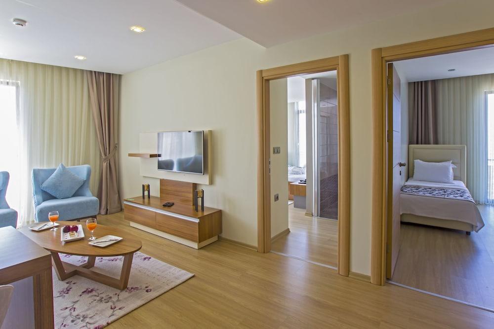 Alesha Suite Otel Трабзон Екстер'єр фото